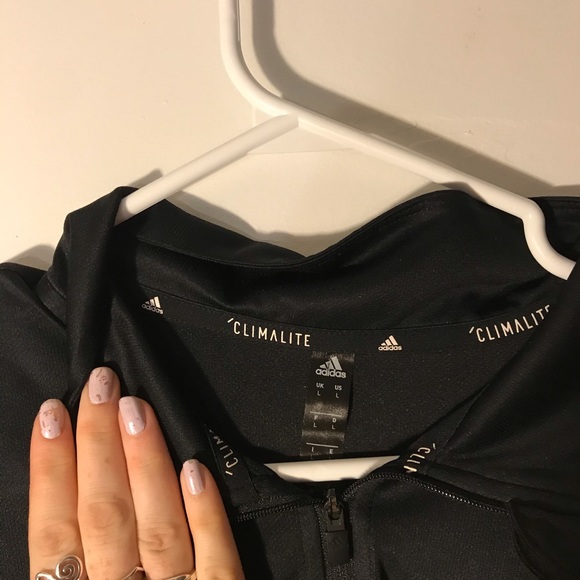 Black athletic breathable sports sweater - Picture 5 of 5